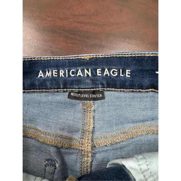 American Eagle Next Level Stretch Hi-Rise Denim Mini Skirt Size 4 - Picture 3 of 9